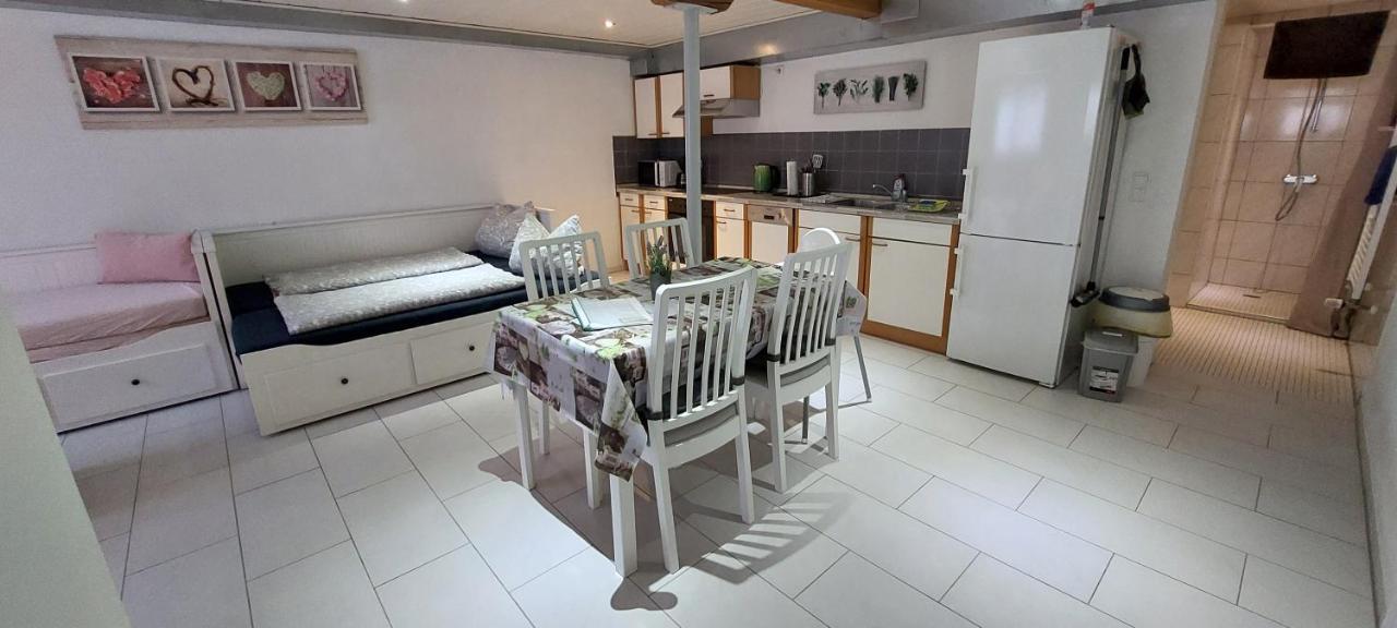 Ferienwohnung/Monteurzimmer Auf Dem Bauernhof Mörlenbach Εξωτερικό φωτογραφία